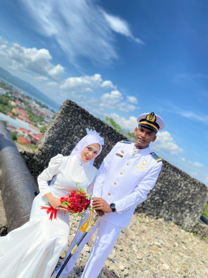 https://Umar-Intan.webnikah.com/dirmember/00000029/Umar_Intan/photo-281748-332604-l-202602230830.jpg